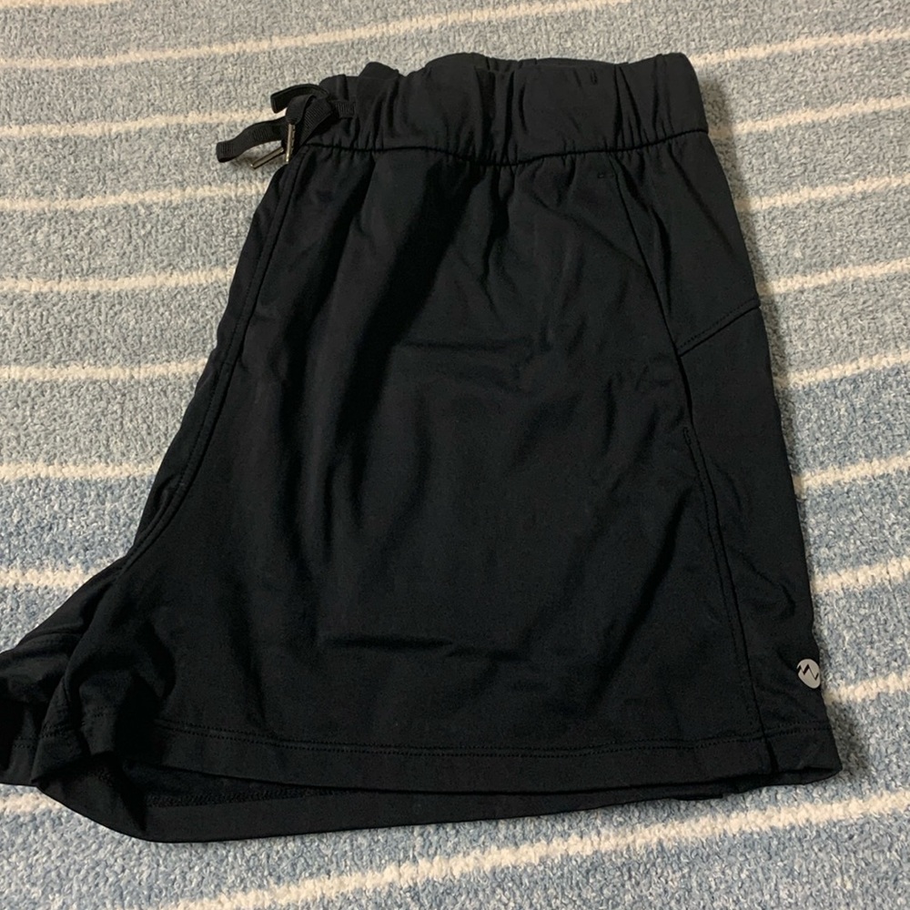 Active shorts